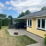 300 M From Sandy * Store Fuglede