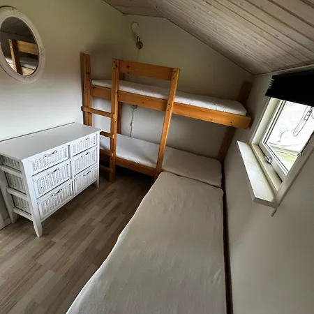 Tatil Evi 300 M From Sandy