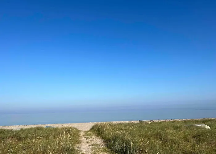 300 M From Sandy Store Fuglede